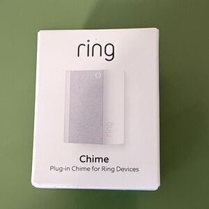 Ring Chime Plug-in with White Finish